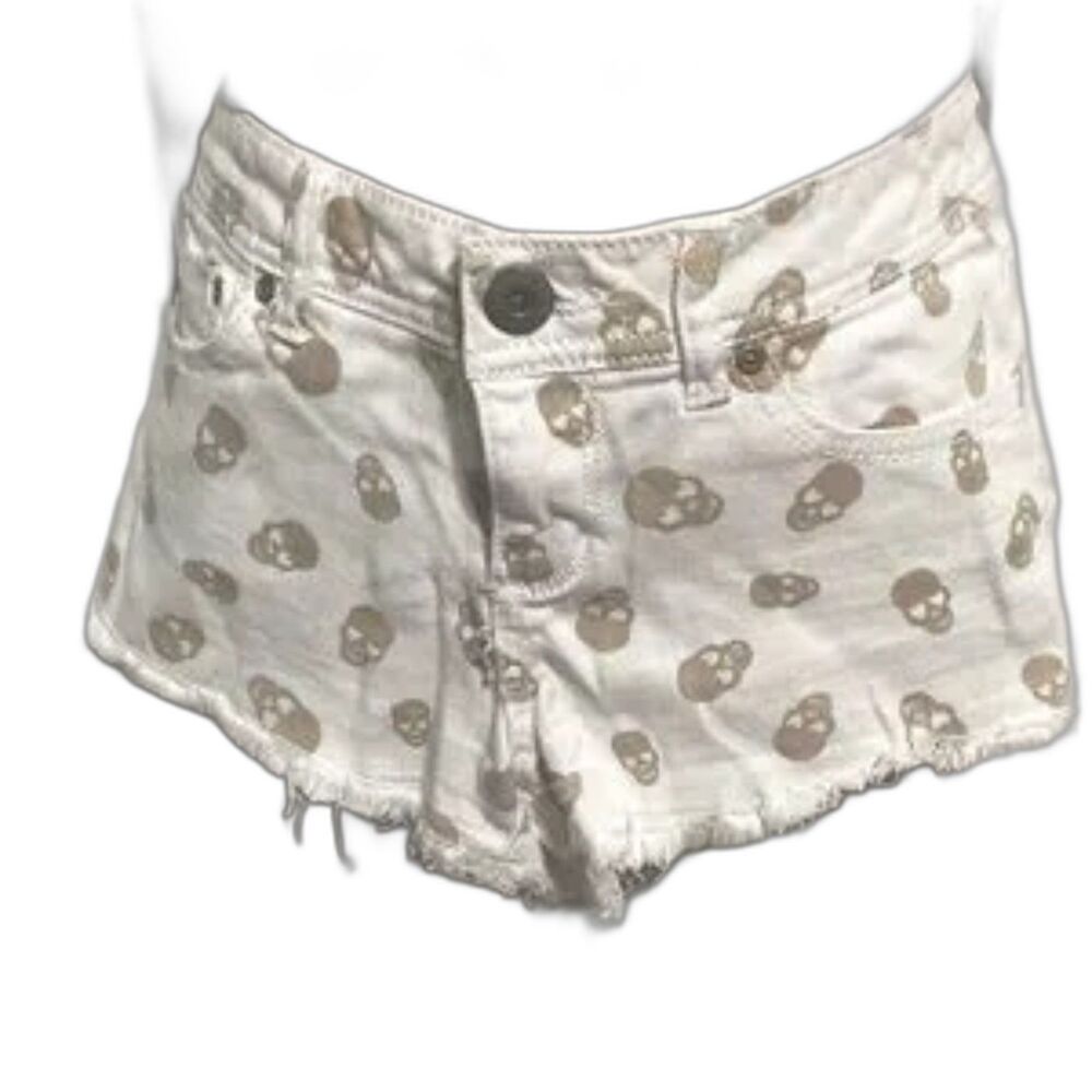 SKULL Shorty Shorts by No Boundaries Frayed Distressed Womens Size 11 - Picture 1 of 13